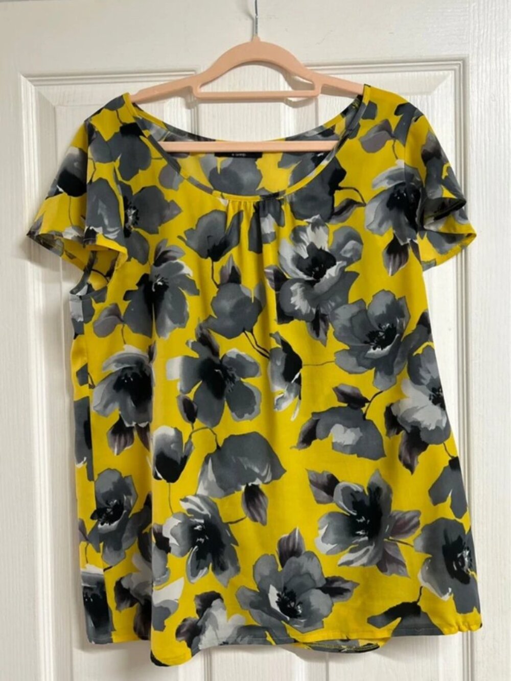 Moda at George Yellow Grey Floral Short Sleeve Blouse